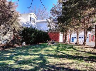 28386 W Main St, Barrington, IL 60010