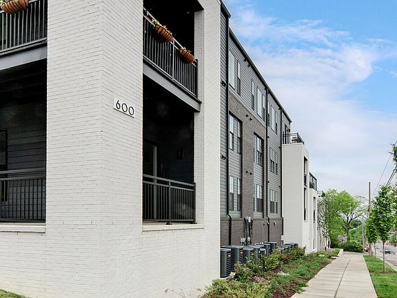 3rd image of 600 E Trinity Ln #110