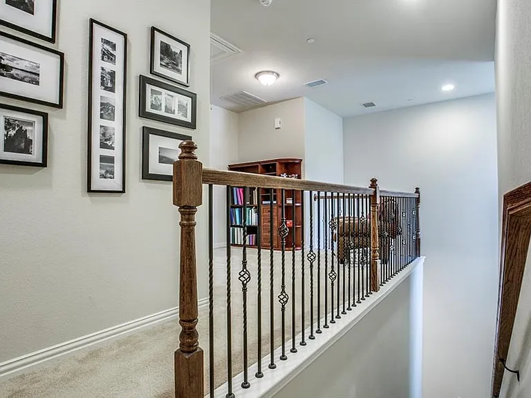 929 Jamesville Ln — Photo 24