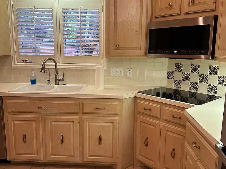 4405 7th St — Photo 7