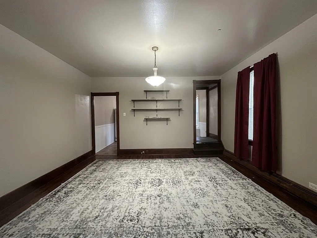 507 S. Market St - 507 — Photo 4