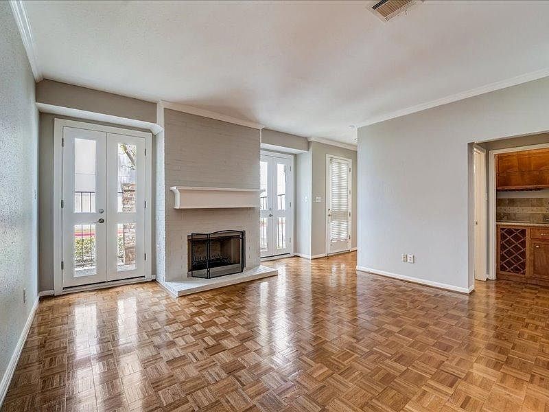 San Felipe Square Townhomes 1439 Bering Dr Houston TX Zillow