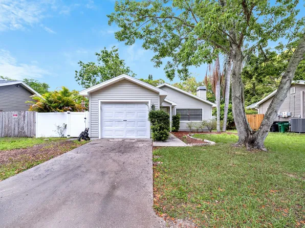 2931 Bay View Dr, Safety Harbor, FL 34695