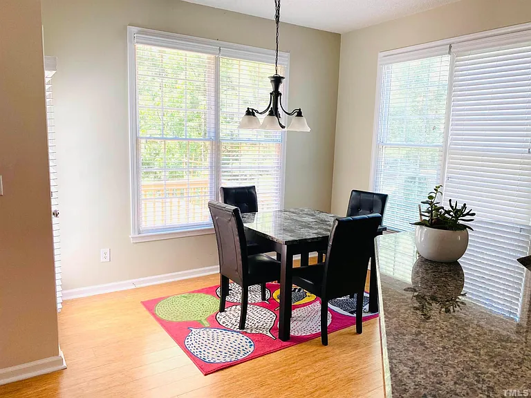 4708 Alderbrook Ln — Photo 6