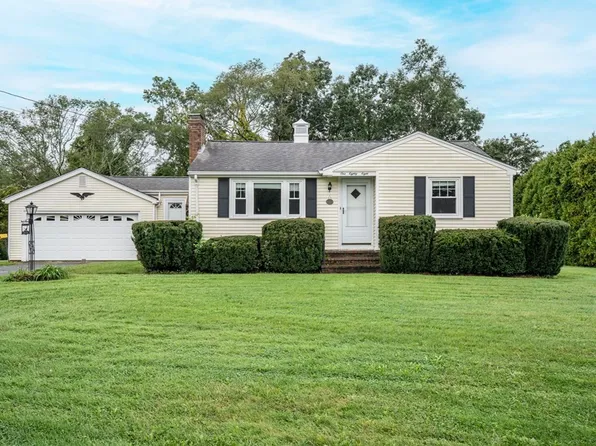 188 Hayward St, Bridgewater, MA 02324