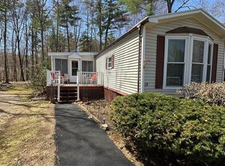 320 Old Lake Shore Road #15, Gilford, NH 03249