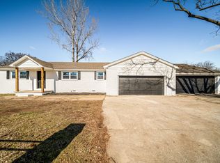 151 SE 9th St, Pryor, OK 74361