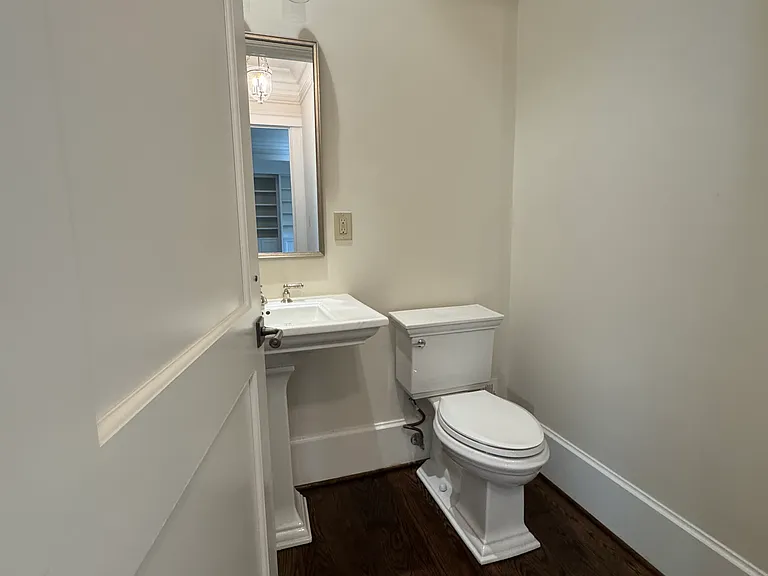 277 Prospect Pl NE — Photo 17