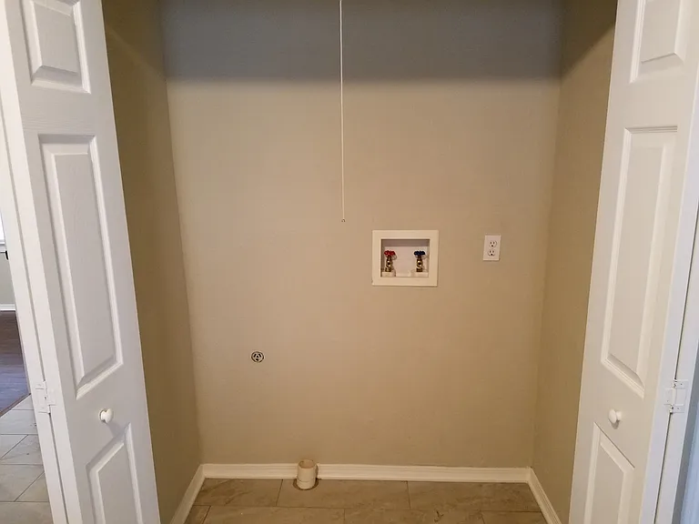 3144 Olive Pl — Photo 10