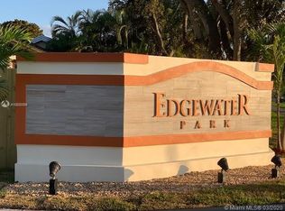 11232 SW 135th Ln, Miami, FL 33176