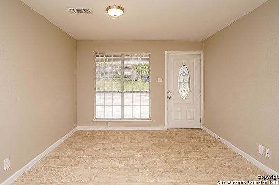 4th image of 3407 Bob Billa St