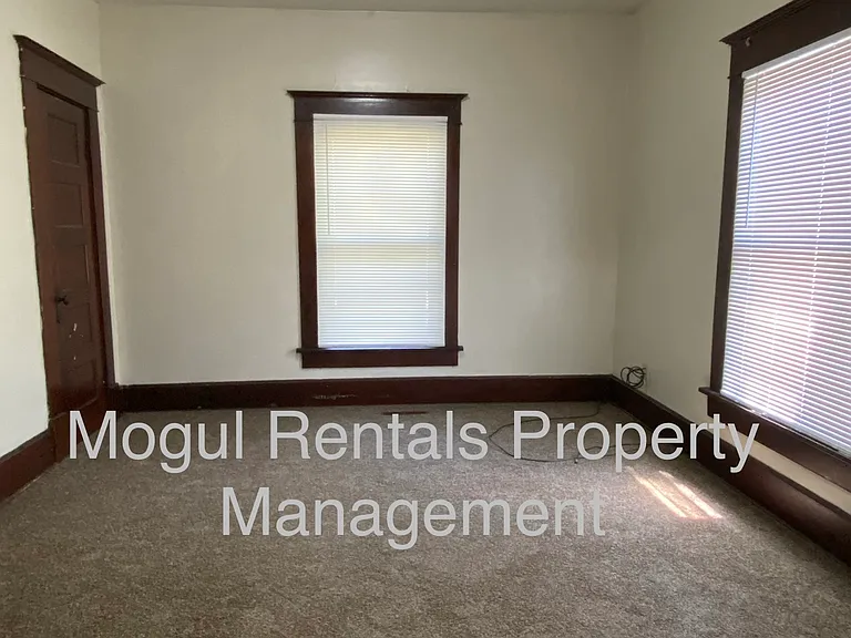 1340 S Market St — Photo 3