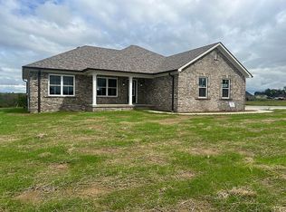101 Hardin Creek Rd, Lebanon, KY 40033