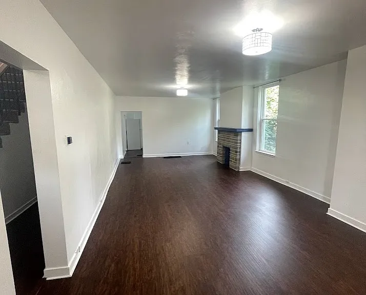 221 Orchard Pl — Photo 10