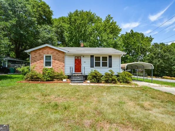 961 Sharon Cir SE, Smyrna, GA 30080