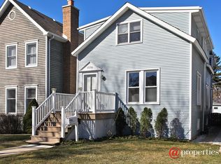 1516 Gregory Ave, Wilmette, IL