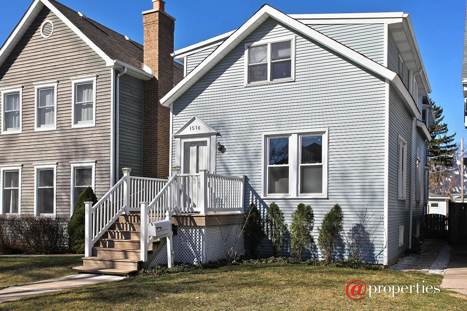 1516 Gregory Ave photo 1