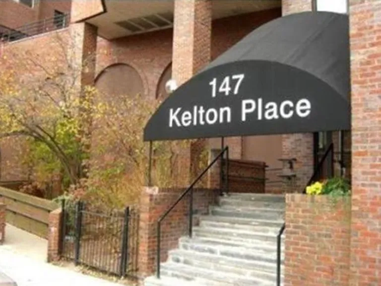 147 Kelton St #309 — Photo 14