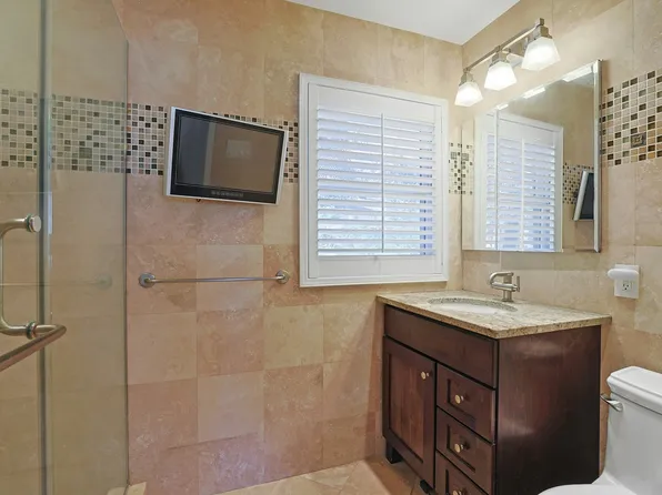 4525 Greystone Avenue image 21 of 24