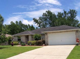 232 Woodsong Dr, Foley, AL 36535