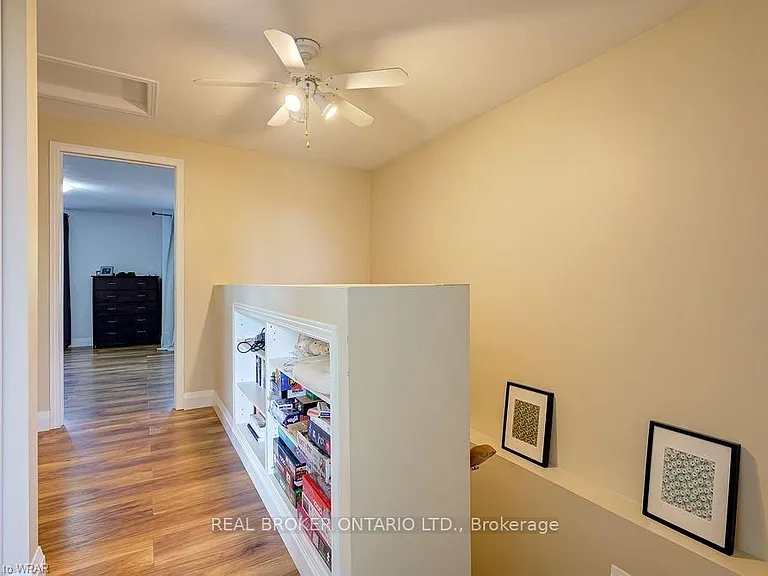 555 Mariner Dr — Photo 19