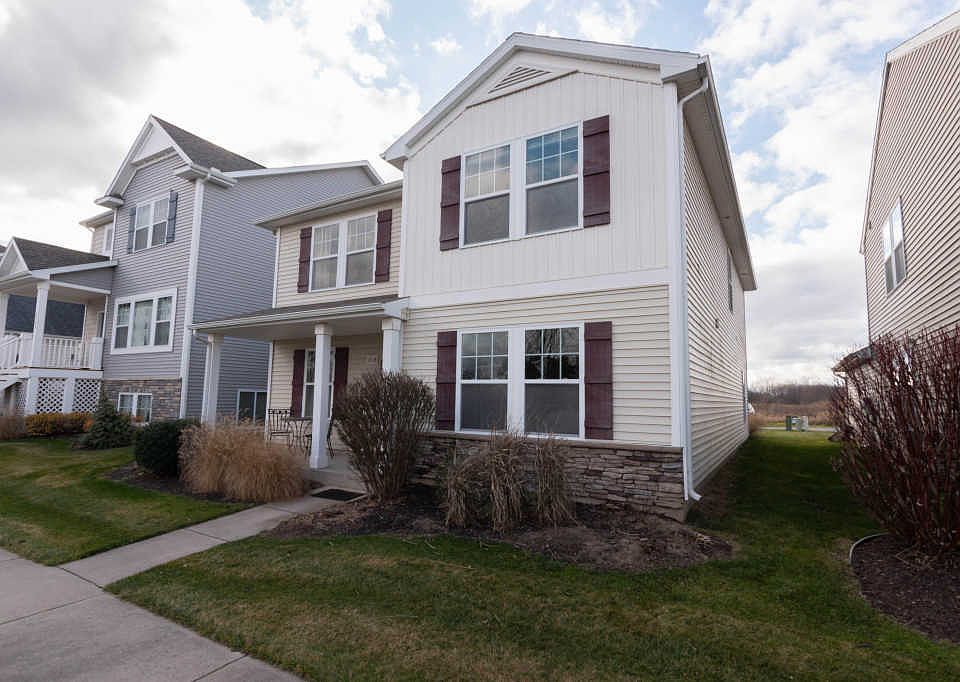1st image of 2118 Kensington Park Cir