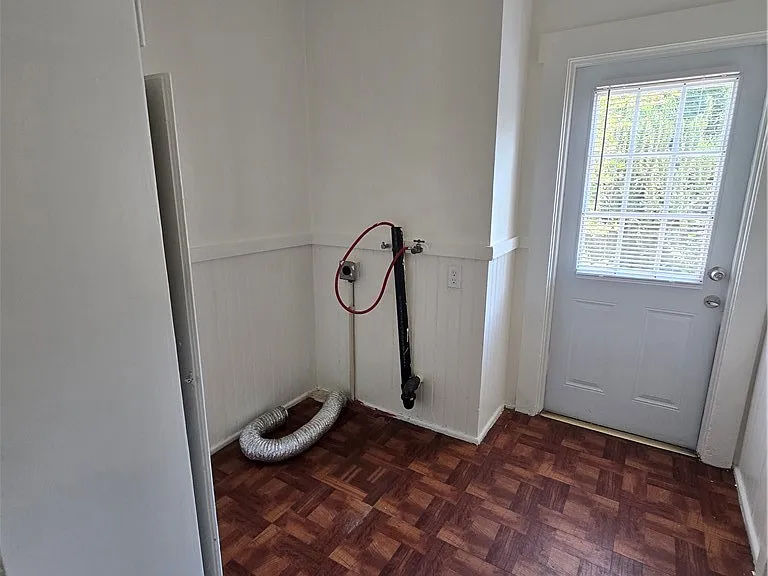 209 S Birch St #B — Photo 11