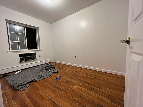 5th image of 881 Elsmere Pl APT 2