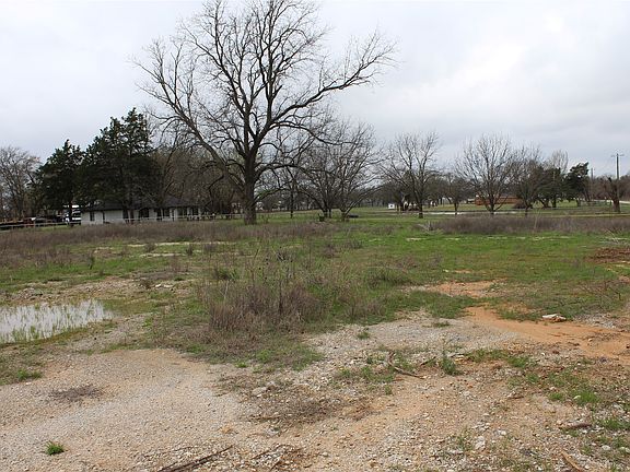 5th image of 2320 Post Oak Rd