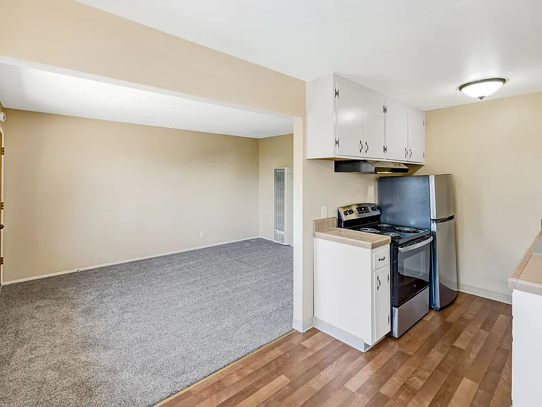 The Garden Apartments — Photo 21