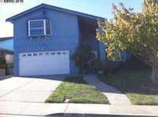 1966 Pheasant Dr, Hercules, CA 94547