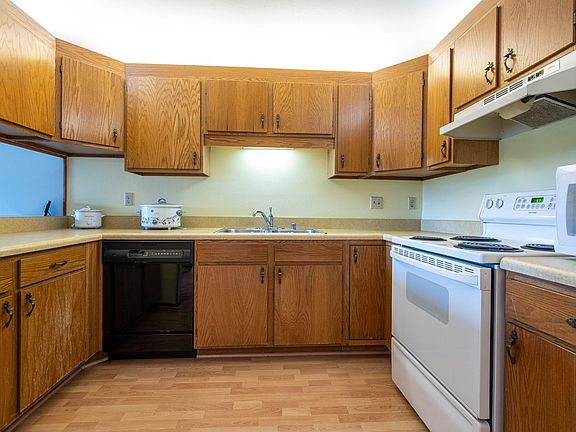 2nd image of 3207 W Mangold Ave APT E