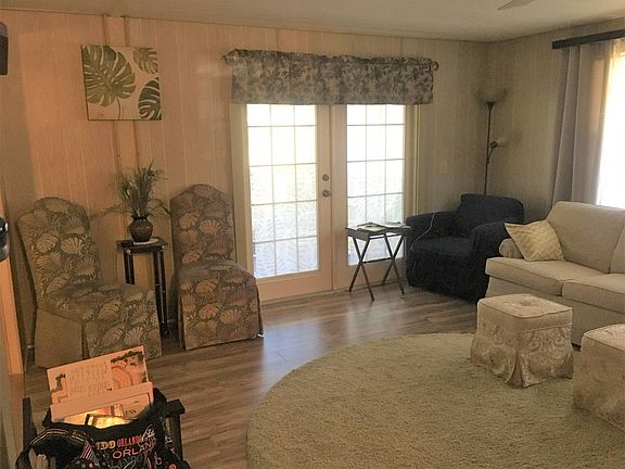 5th image of 558 Orange Blossom Ln