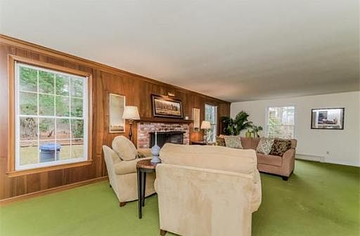 3rd image of 37 Barque Hill Dr