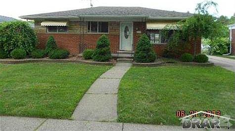 2nd image of 5929 Rockland Ct