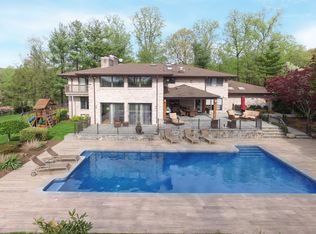 299 Truman Dr, Cresskill, NJ 07626