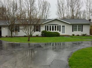 4017 5 Mile Rd, Racine, WI 53402