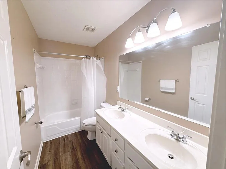 3361 Shallowford Green Dr — Photo 25