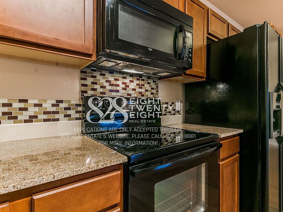1st image of 715 Monnett Ave #203