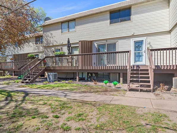 7505 62nd Ct N, Brooklyn Park, MN 55428