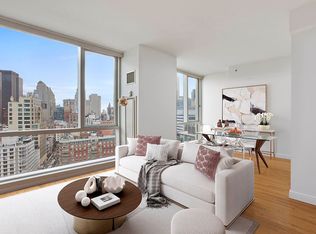 200 Chambers St APT 17E, New York, NY 10007