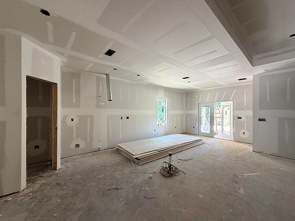 2nd image of 1002 26th St