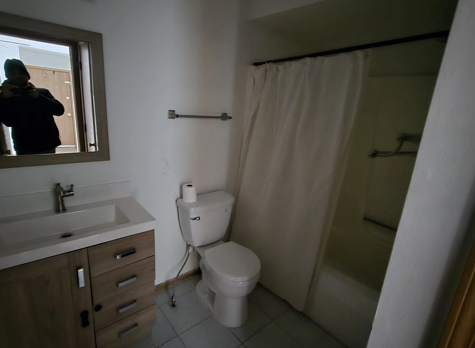 2 bed, 900 sqft, $1,750 — Photo 4