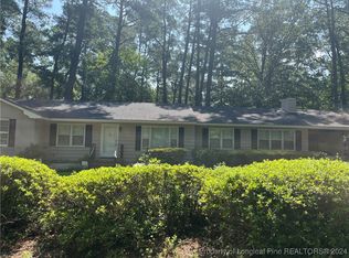 412 Barker Ten Mile Rd, Lumberton, NC 28358