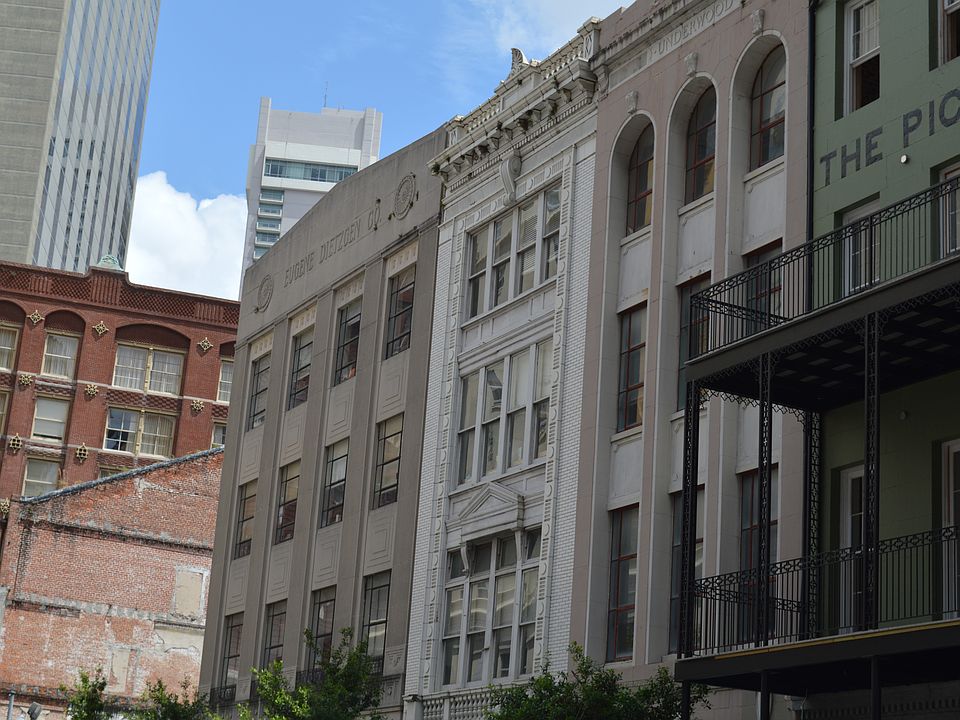 1st image of 330 Camp St #201
