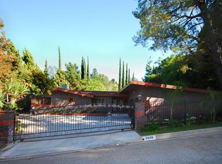 3648 Royal Woods Dr, Sherman Oaks, CA 91403