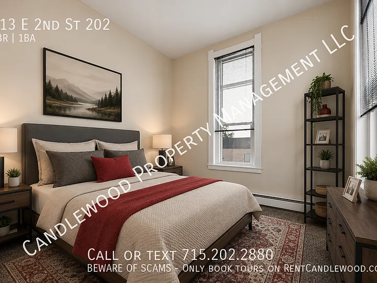 713 E 2nd St #202 — Photo 11