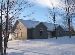 30 Goldsbury Woods Rd, Barre, VT 05641