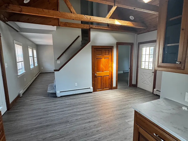 235-25 Albin St #23.5-25 — Photo 3