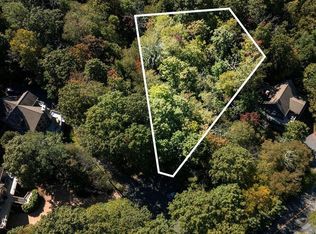 12 Dripping Rock Ln, Roseland, VA 22967